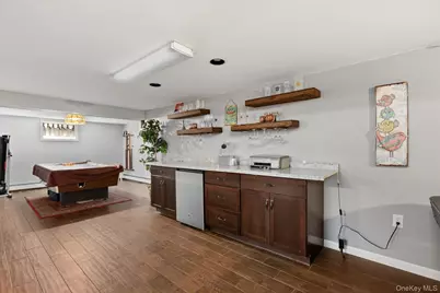 3585 Amherst Drive, Wantagh, NY 11793 - Photo 25