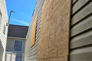 99-60 164th Rd, Howard Beach, NY 11414 - Photo 3