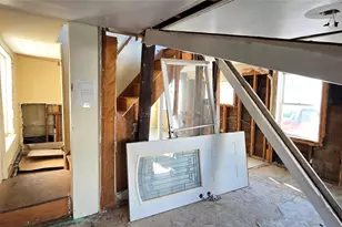 99-60 164th Rd, Howard Beach, NY 11414 - Photo 9