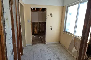 99-60 164th Rd, Howard Beach, NY 11414 - Photo 13