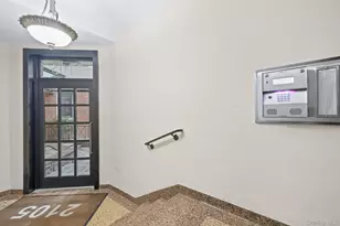 2105 Wallace Ave, Bronx, NY 10462 - Photo 3