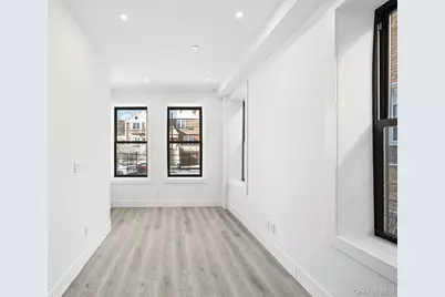 2152 Muliner Avenue, Bronx, NY 10462 - Photo 17