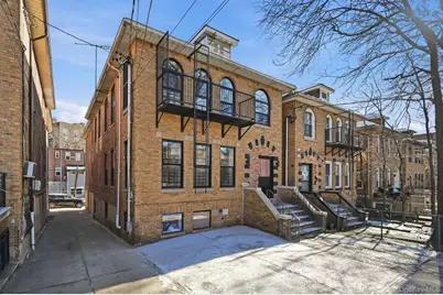 2152 Muliner Avenue, Bronx, NY 10462 - Photo 1