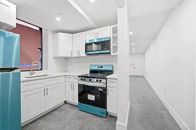 2152 Muliner Avenue, Bronx, NY 10462 - Photo 35