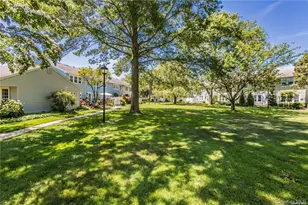 95 Whalers Cove, Babylon, NY 11702 - Photo 41