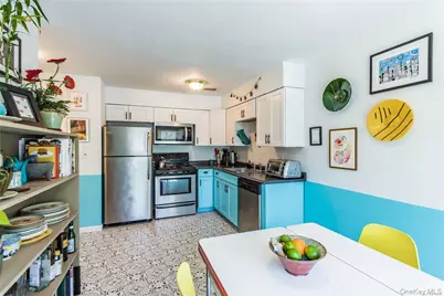 95 Whalers Cove, Babylon, NY 11702 - Photo 23
