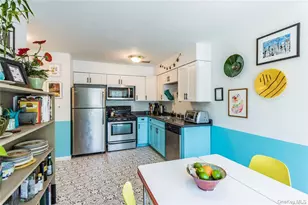 95 Whalers Cove, Babylon, NY 11702 - Photo 23