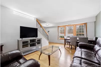 95 Whalers Cove, Babylon, NY 11702 - Photo 9