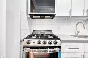 2244 Bronx Pk E, Bronx, NY 10467 - Photo 7