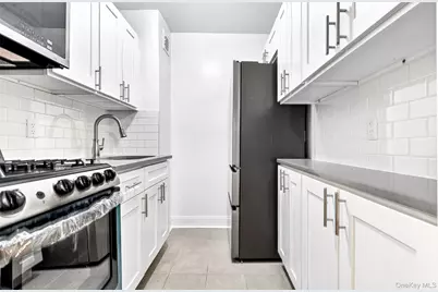 2244 Bronx Park E #1C, Bronx, NY 10467 - Photo 5