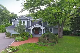 16 Sailfish Pl, Northport, NY 11768 - Photo 3