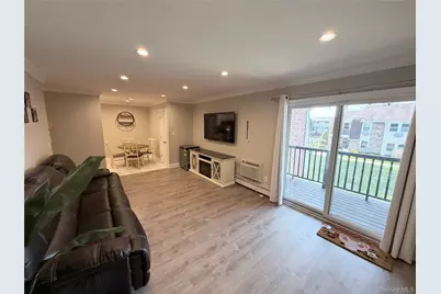 190 Millard Avenue #190, West Babylon, NY 11704 - Photo 5