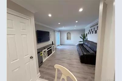 190 Millard Avenue #190, West Babylon, NY 11704 - Photo 9