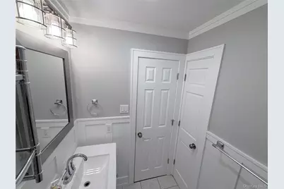 190 Millard Avenue #190, West Babylon, NY 11704 - Photo 15