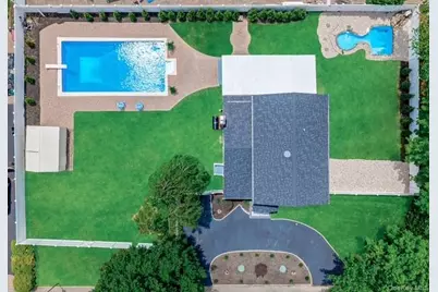 2 Polo Street, Dix Hills, NY 11746 - Photo 43