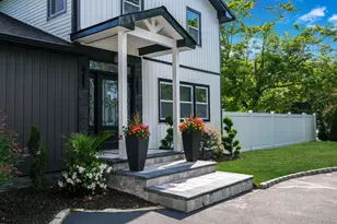 2 Polo St, Dix Hills, NY 11746 - Photo 3