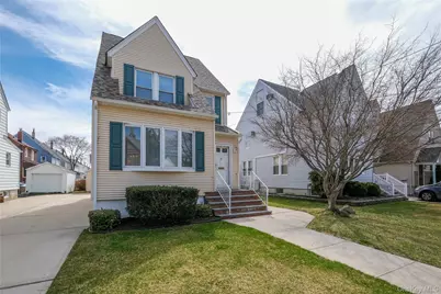 [Address not provided], Valley Stream, NY 11581 - Photo 1