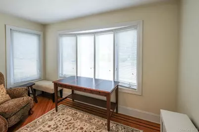 [Address not provided], Valley Stream, NY 11581 - Photo 9