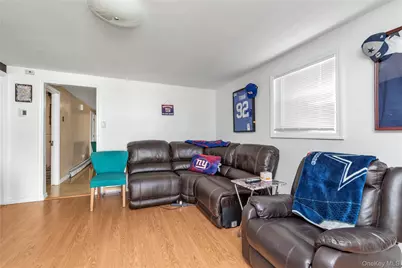 201 Montauk Street, Valley Stream, NY 11580 - Photo 15