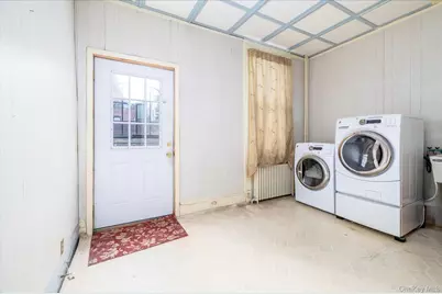 6019 60th Drive, Maspeth, NY 11378 - Photo 9