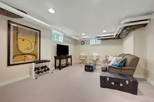 12 Barclay Rd, Scarsdale, NY 10583 - Photo 25