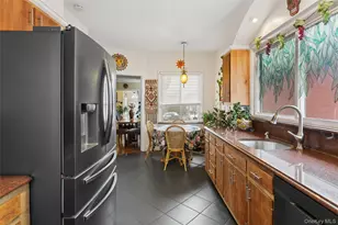 140 Roosevelt Blvd, Long Beach, NY 11561 - Photo 17