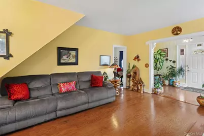 140 Roosevelt Boulevard, Long Beach, NY 11561 - Photo 9