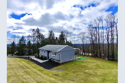 13 Thomas Avenue, Liberty, NY 12754 - Photo 5