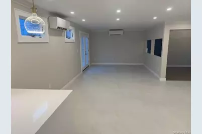 48 Ripple Lane, Levittown, NY 11756 - Photo 5