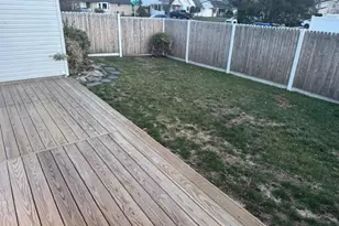 48 Ripple Ln, Levittown, NY 11756 - Photo 37