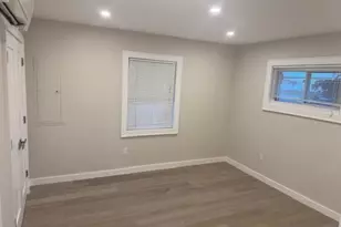 48 Ripple Ln, Levittown, NY 11756 - Photo 11