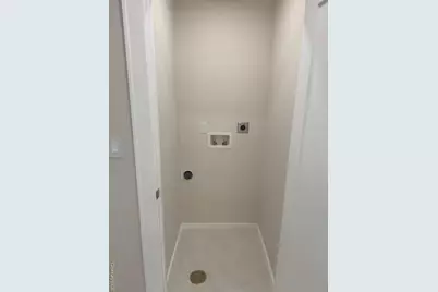 48 Ripple Lane, Levittown, NY 11756 - Photo 15