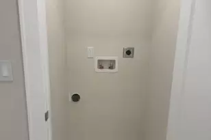 48 Ripple Ln, Levittown, NY 11756 - Photo 15