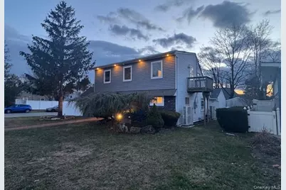 48 Ripple Lane, Levittown, NY 11756 - Photo 39