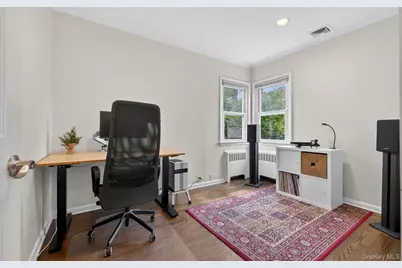 28 Harbor Road, Port Washington, NY 11050 - Photo 17