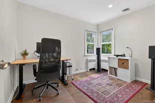 28 Harbor Rd, Port Washington, NY 11050 - Photo 17