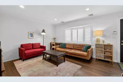 28 Harbor Road, Port Washington, NY 11050 - Photo 5