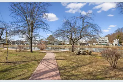 28 Harbor Road, Port Washington, NY 11050 - Photo 21