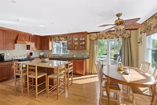 23 Whiting Rd, East Quogue, NY 11942 - Photo 3