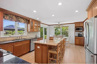 23 Whiting Road, East Quogue, NY 11942 - Photo 5