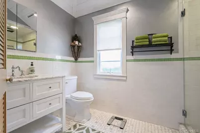 56 Lamb Avenue, Quogue, NY 11959 - Photo 11