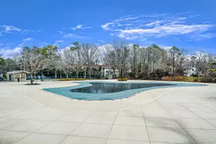 842 Golf Ln, Medford, NY 11763 - Photo 27