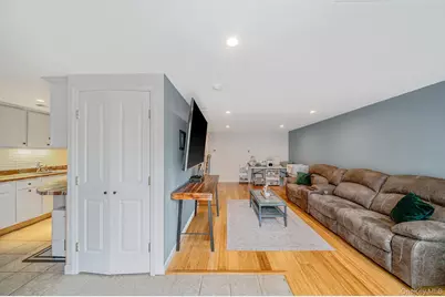 842 Golf Lane, Medford, NY 11763 - Photo 3