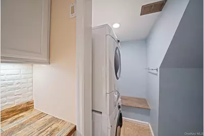 842 Golf Lane, Medford, NY 11763 - Photo 11