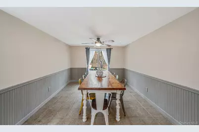 842 Golf Lane, Medford, NY 11763 - Photo 7