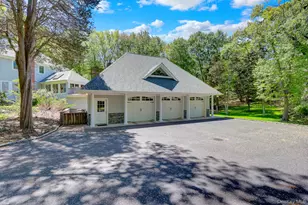 42 Winkle Point Dr, Northport, NY 11768 - Photo 3