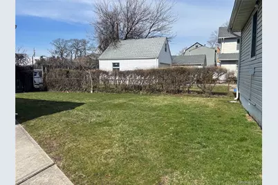 47 Hartwell Place, Woodmere, NY 11598 - Photo 13