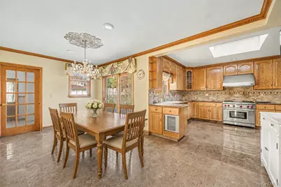 23 Center Drive, Whitestone, NY 11357 - Photo 9
