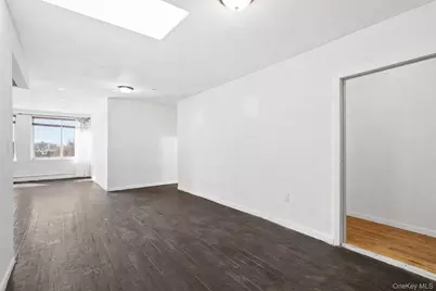 747 E 213th Street, Bronx, NY 10467 - Photo 5