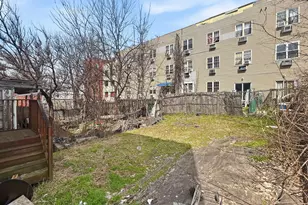 747 E 213th St, Bronx, NY 10467 - Photo 27